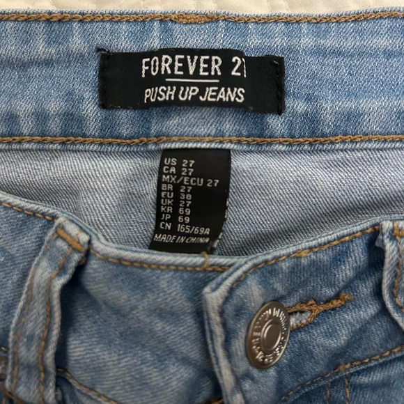 Forever 21 Ripped Jeans - Picture 3 of 3